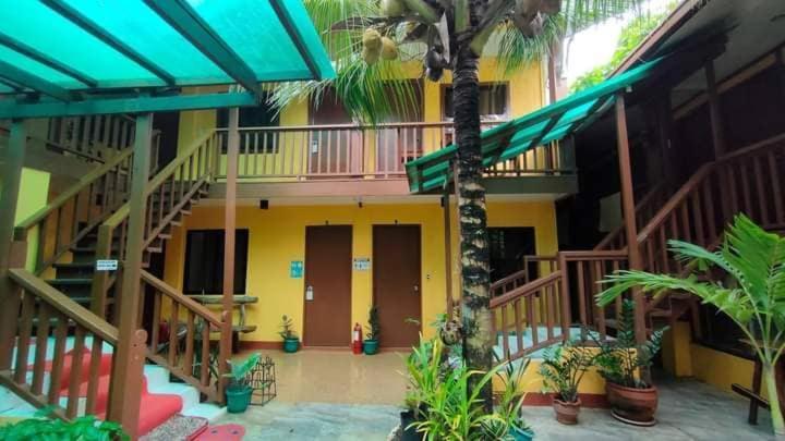 Mam Olson Pensionne House El Nido Exteriör bild